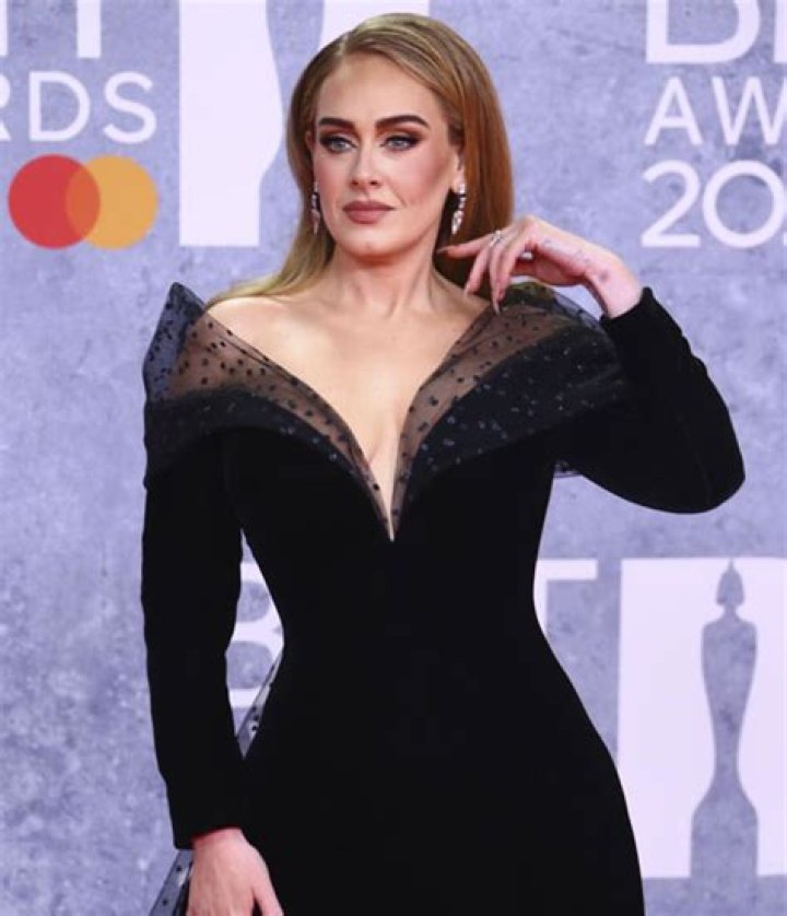 Adele Bra Size, Age, Weight, Height, Measurements