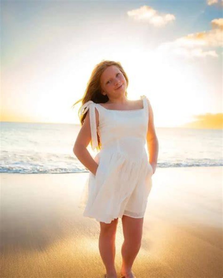 ElleCee Faith N... Biography