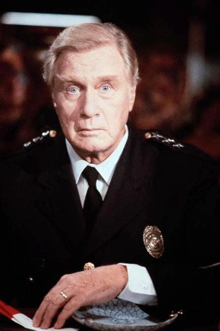 George Gaynes George Gaynes