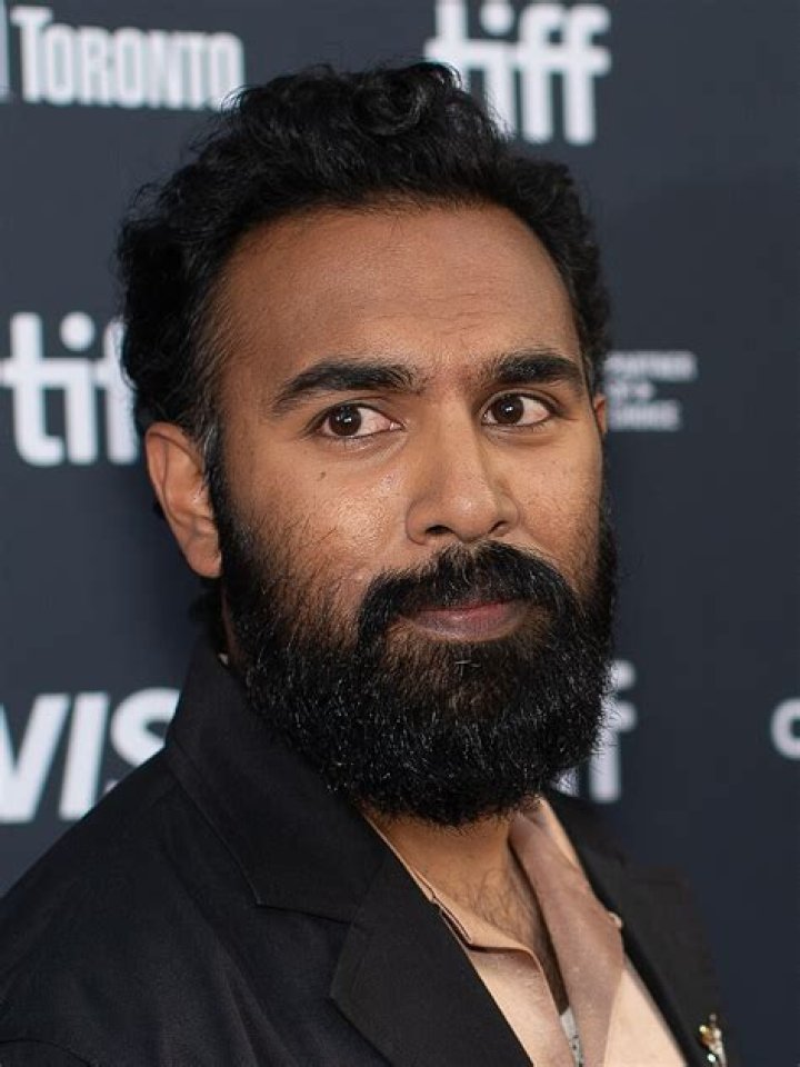How tall is Himesh Patel?