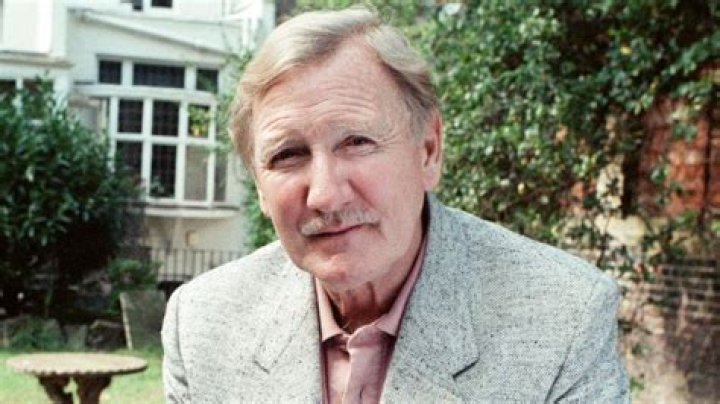Leslie Phillips Leslie Phillips