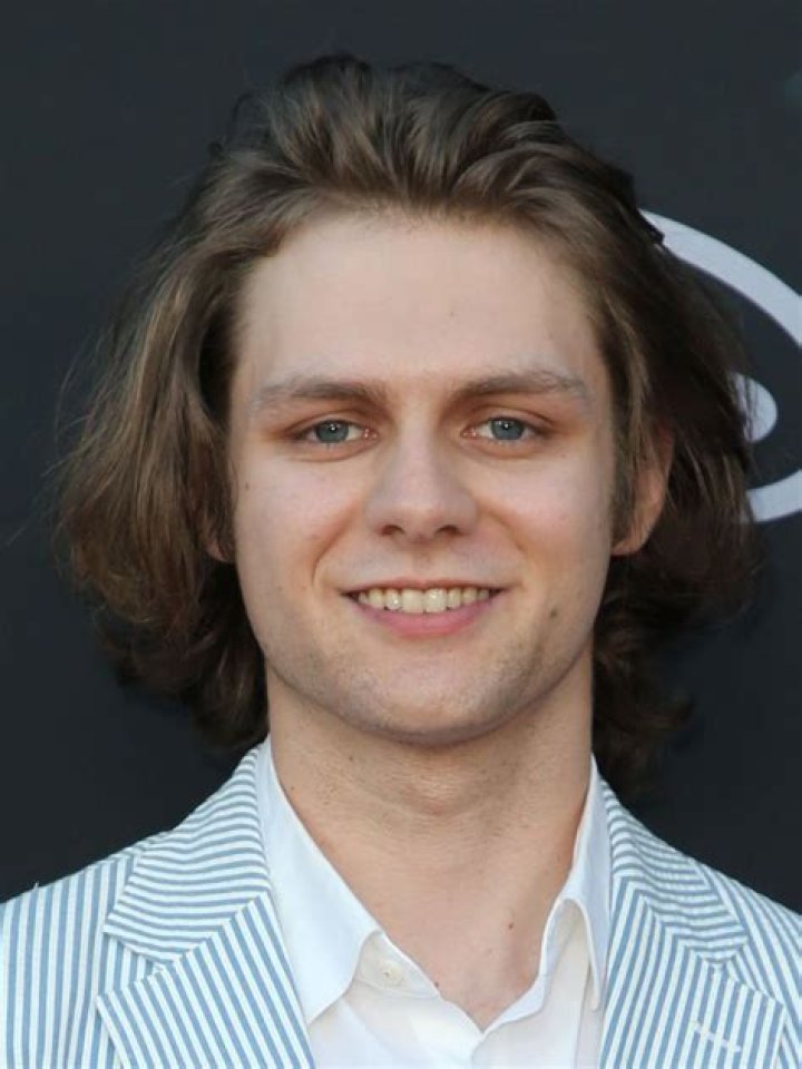 Ty Simpkins Ty Simpkins